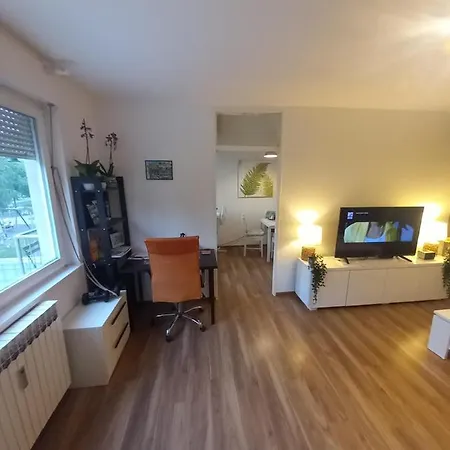 Apartment Jarun Comfort Zagreb Exterior foto